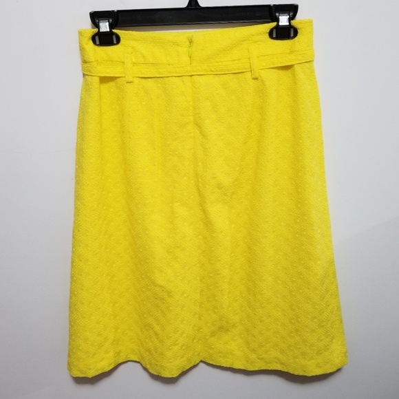 Express bright yellow textured skirt - Picture 3 of 5